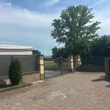 Apartment Cristallo Magliano Alfieri