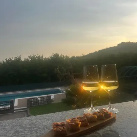 Apartment Cristallo *